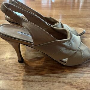 Donald J. Pliner Tan Women's Heels